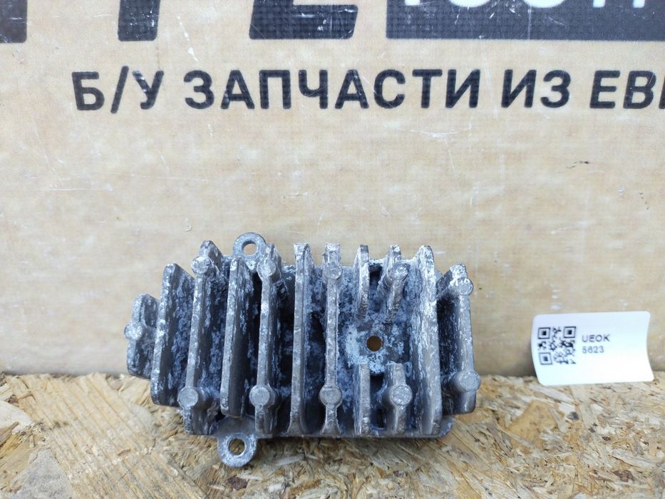 Mercedes C W205 2014-2021 W156 блок розжига модуль LED ДХО 1305715284