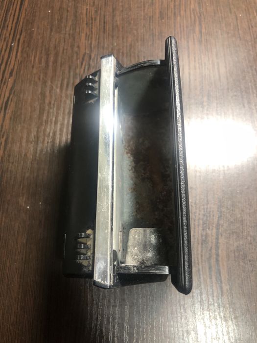 Пепельница задней двери Mersedes w124