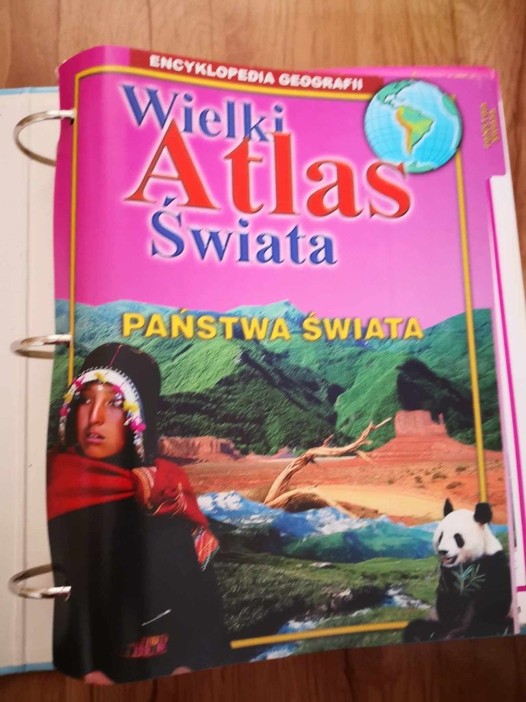 Atlas świata segregatory