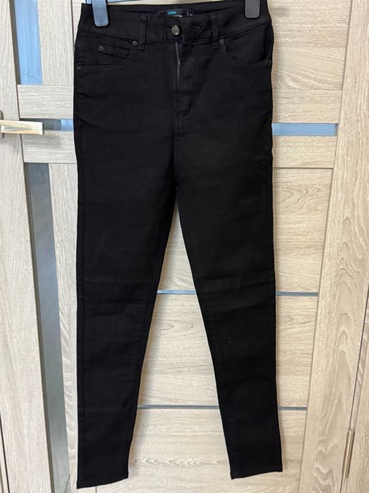 Чорні жіночі  скіні джинси befree, xs
