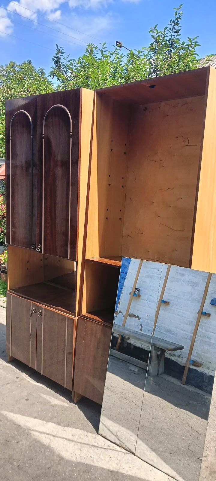 Продам  меблеву стінку або тумби окремо