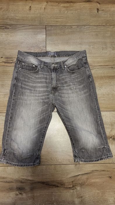 Джинсові шорти Dressmann