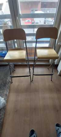 Stól i dwa krzesla barowe Ikea