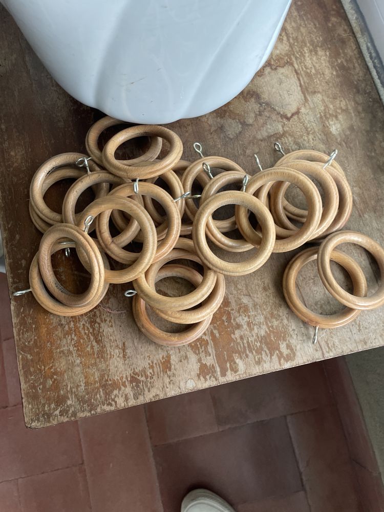Varão para cortinados (argolas incluidas)