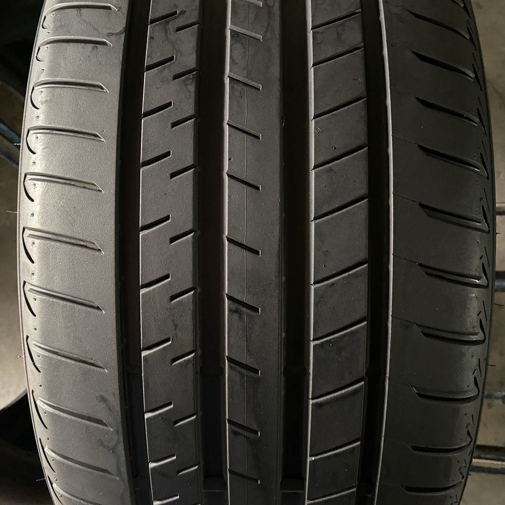 Шини 275/35/21 - 2шт Bridgestone Alenza 005 (Runflat)