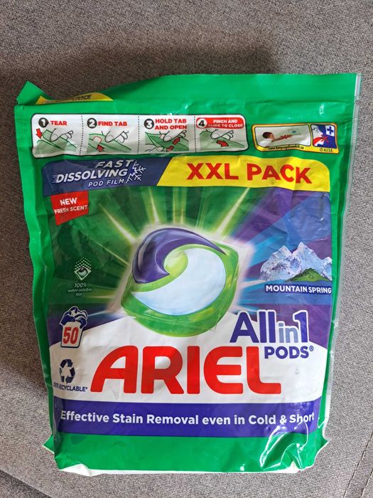 Ariel Kapsułki do prania 50 sztuk