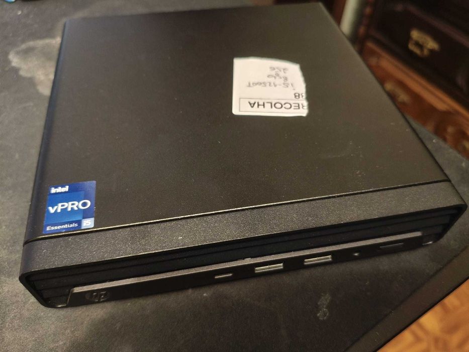 HP Pro Mini 400 G9 - linha Profissional