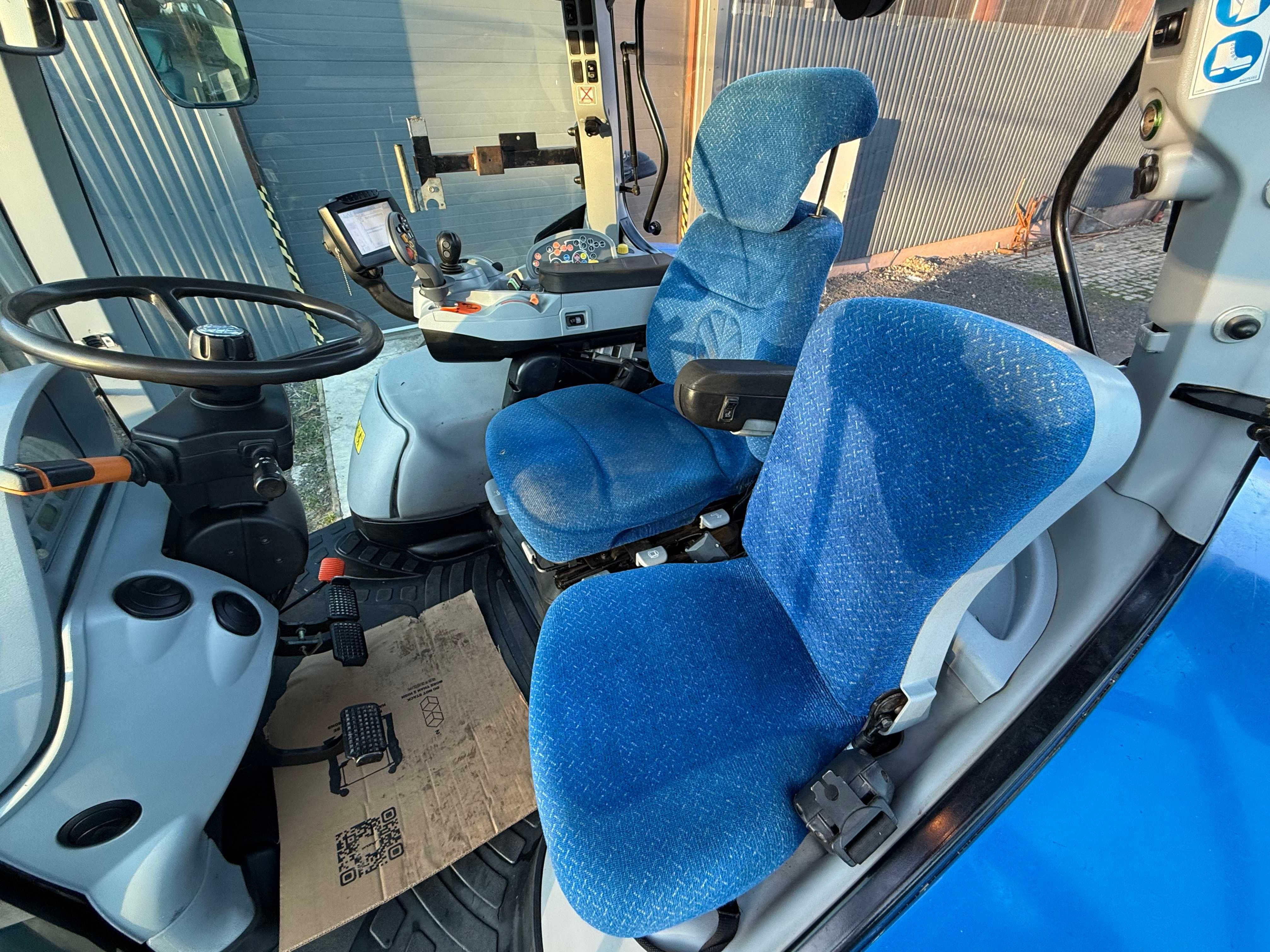 New Holland t7.270 AC