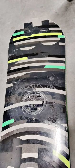 Deska snowboardowa Burton Clash 155cm (wiązania gratis)