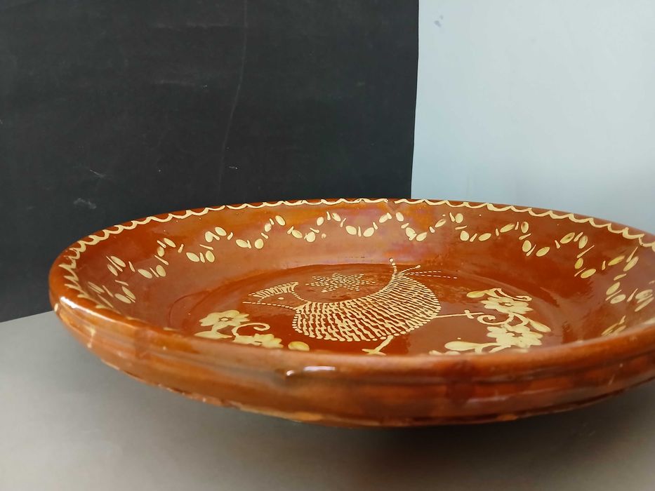prato de barro tradicional português pintado a mâo