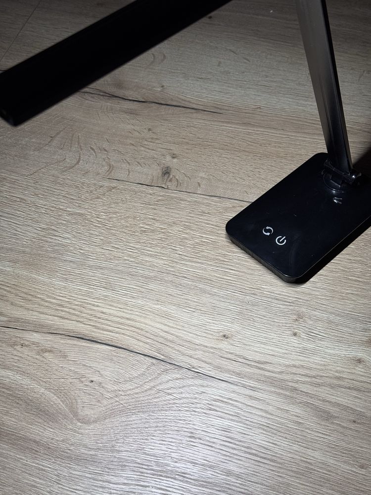 Lampa bezprzewodowa