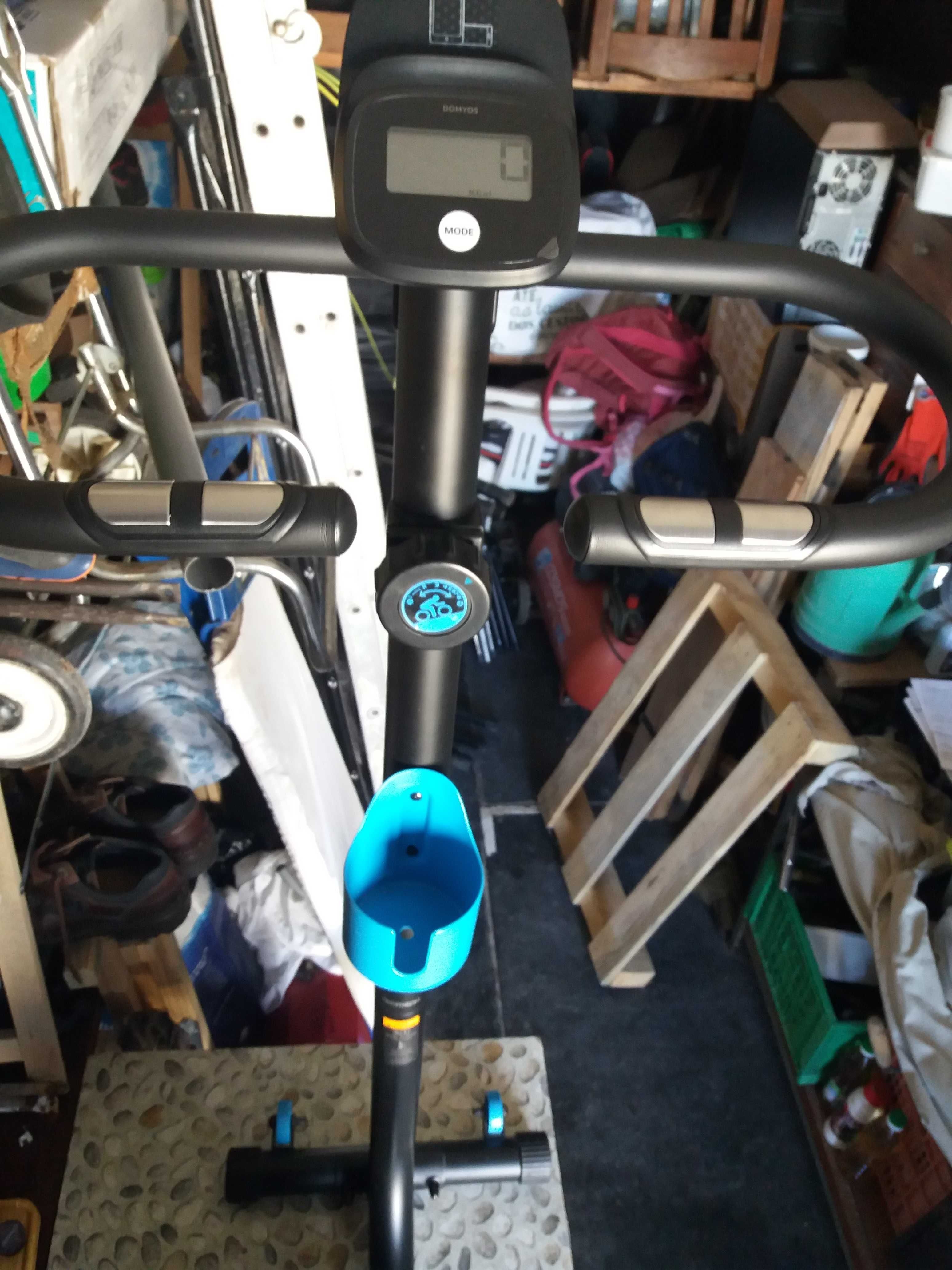 Bicicleta estática quase como nova ou troca