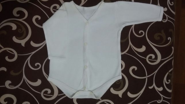 Бодіки з довгими рукавами, пісочники. Розпродаж. 20грн.