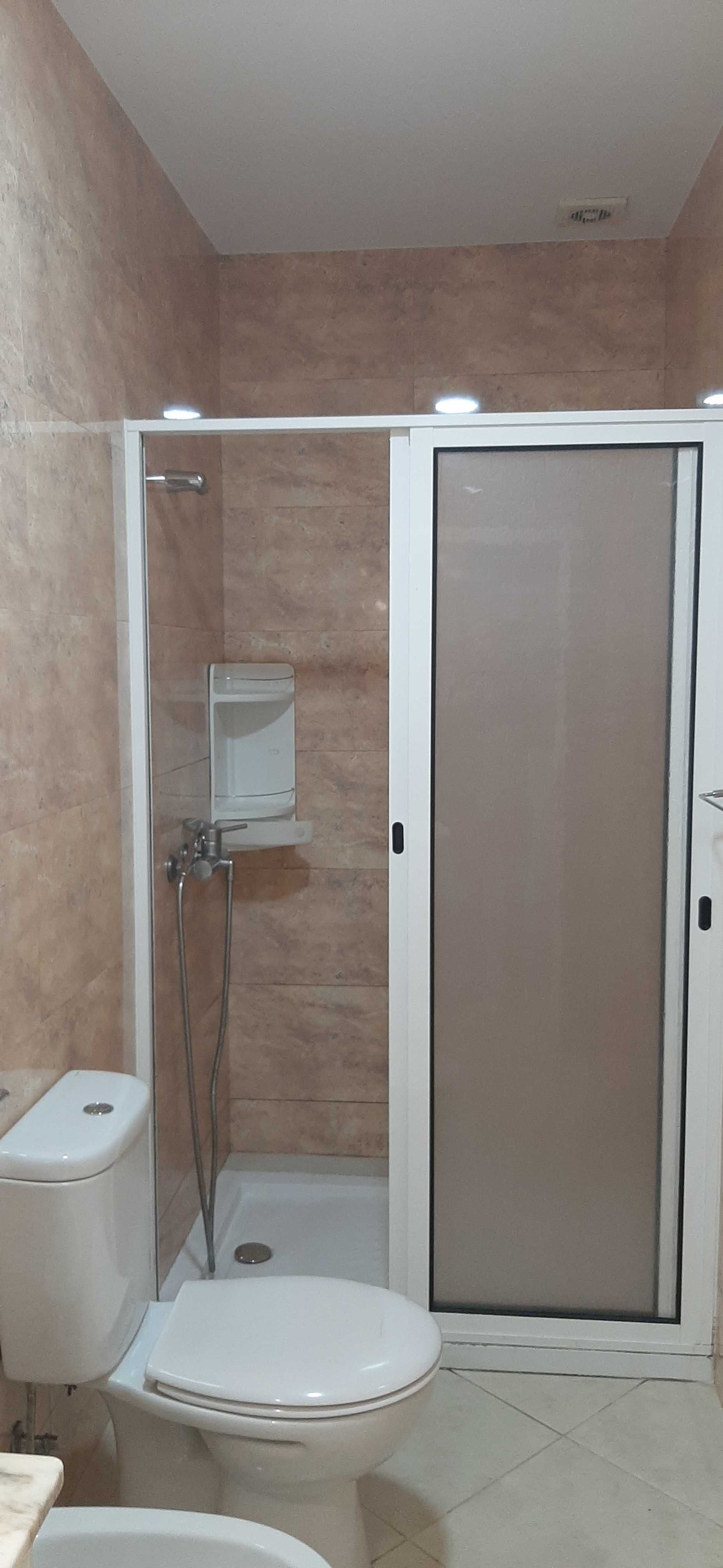 Arrenda-se casa em Paços de Ferreira