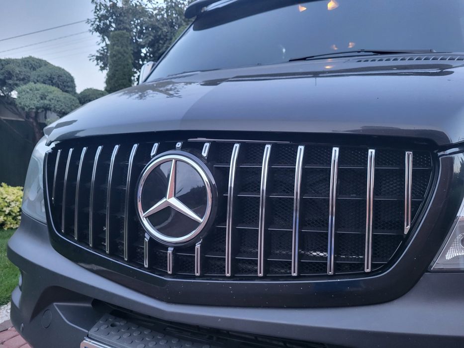 Оригінал! Решітка радіатора (Гриль) на Mercedes Sprinter W906