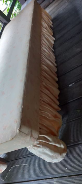 Łóżko łóżka z materacem z domku holenderskiego 2 sztuki