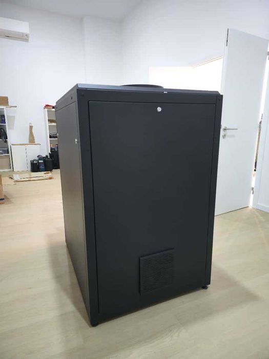 Bastidor OLIRACK19 – Armário Industrial Insonorizado