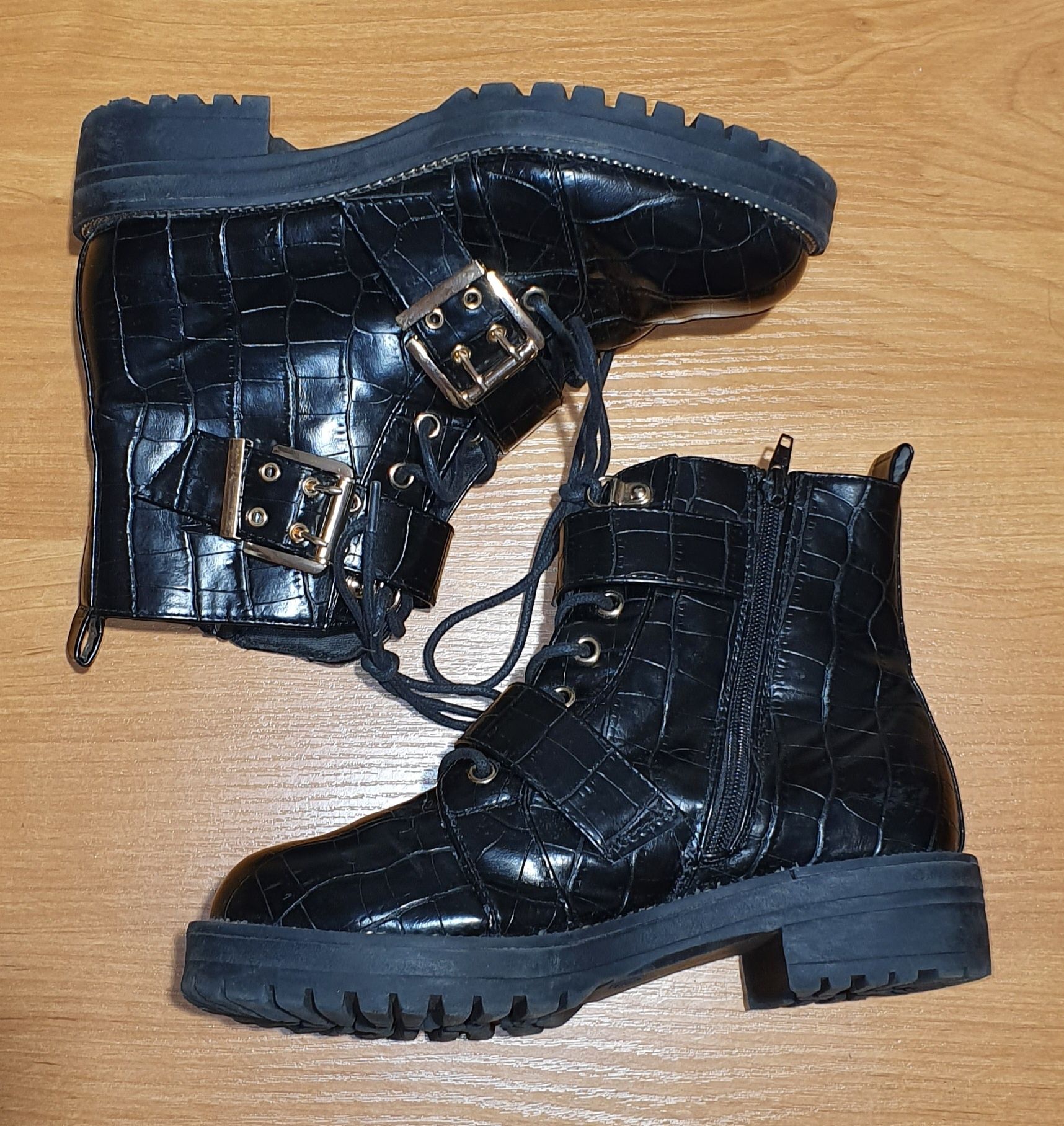 Trapery glany za kostkę ASOS Wide Fit Aubrey, stan BDB, roz. 37/ 23 cm