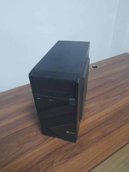 Компʼютер ARTLINE business