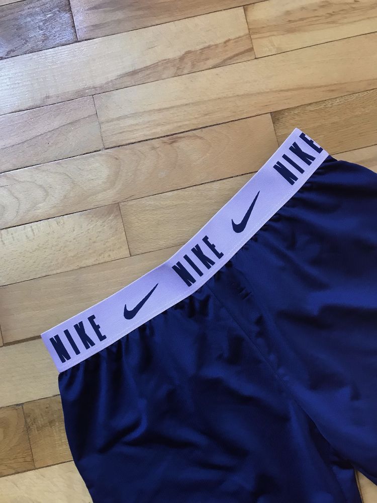 Nike dri-fit pro combat crossfit swoosh