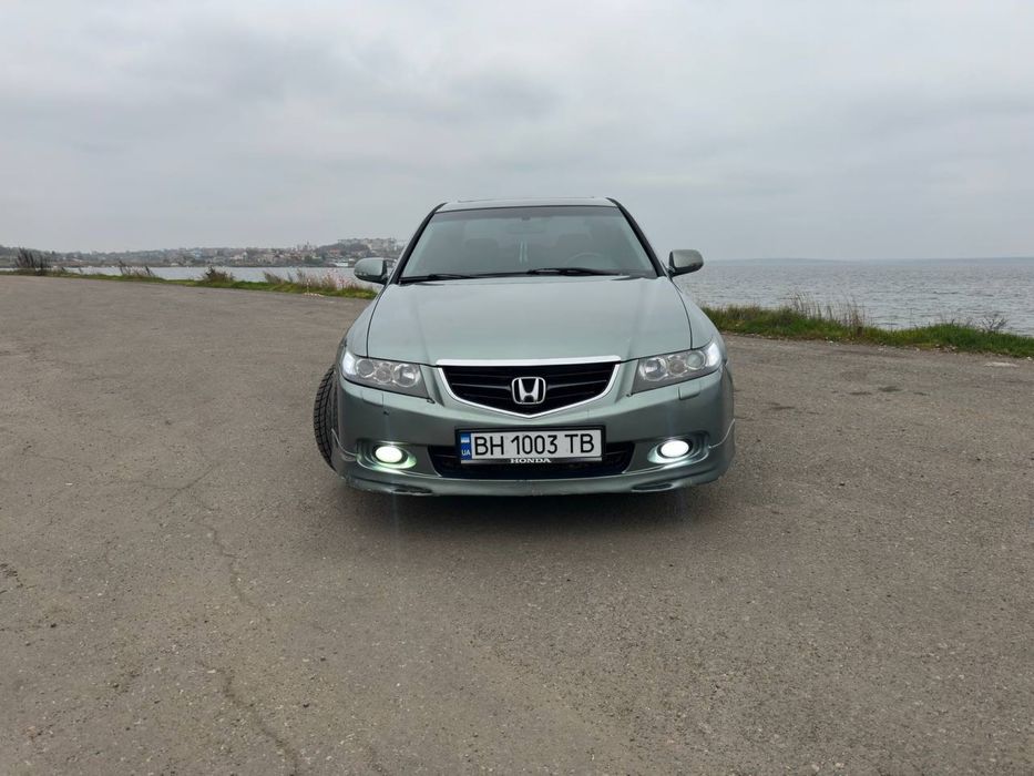 Срочно Хонда Аккорд, состояние отличное