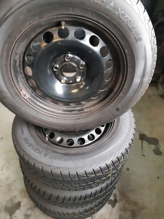 Koła zimowe 16 VW audi seat   skoda 5x112 et50 205/55r16