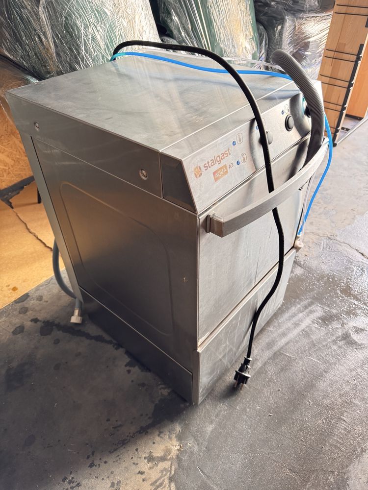Zmywarko wyparzarka STALGAST 801351 z pompą spustową