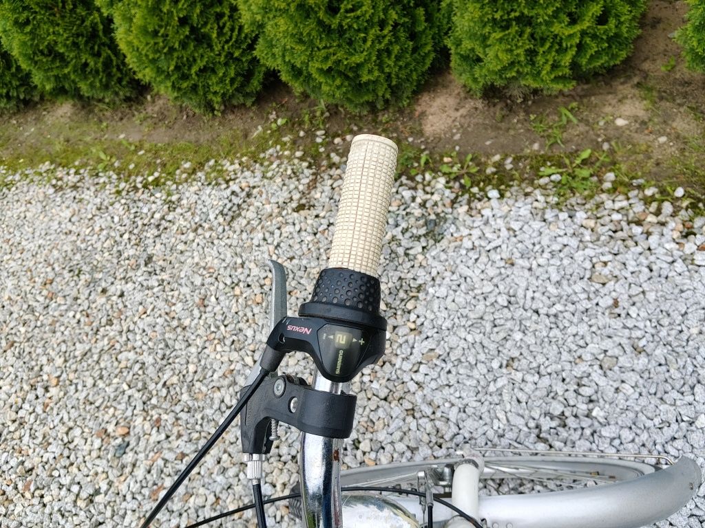 Rower 24 dla dziecka  ,łabondek, przerzutka Nexus 3biegi