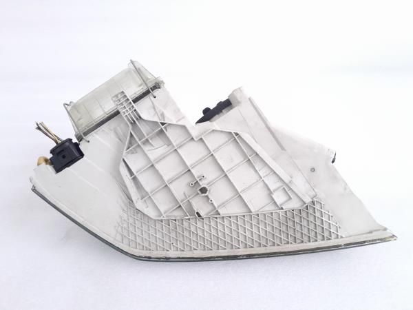 Ótica / farol esquerda SKODA Octavia II Hatchback (1Z3)