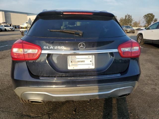 Mercedes GLA 250 X156  2017