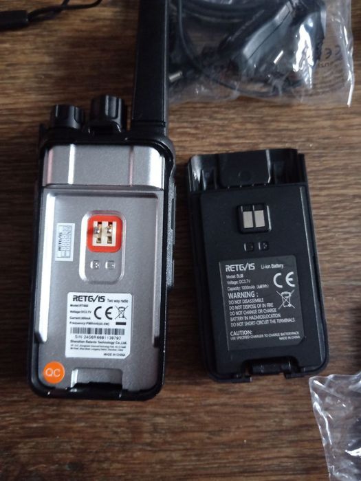 Безліцензійні рації Retevis RT668B 2шт с гарнитурой