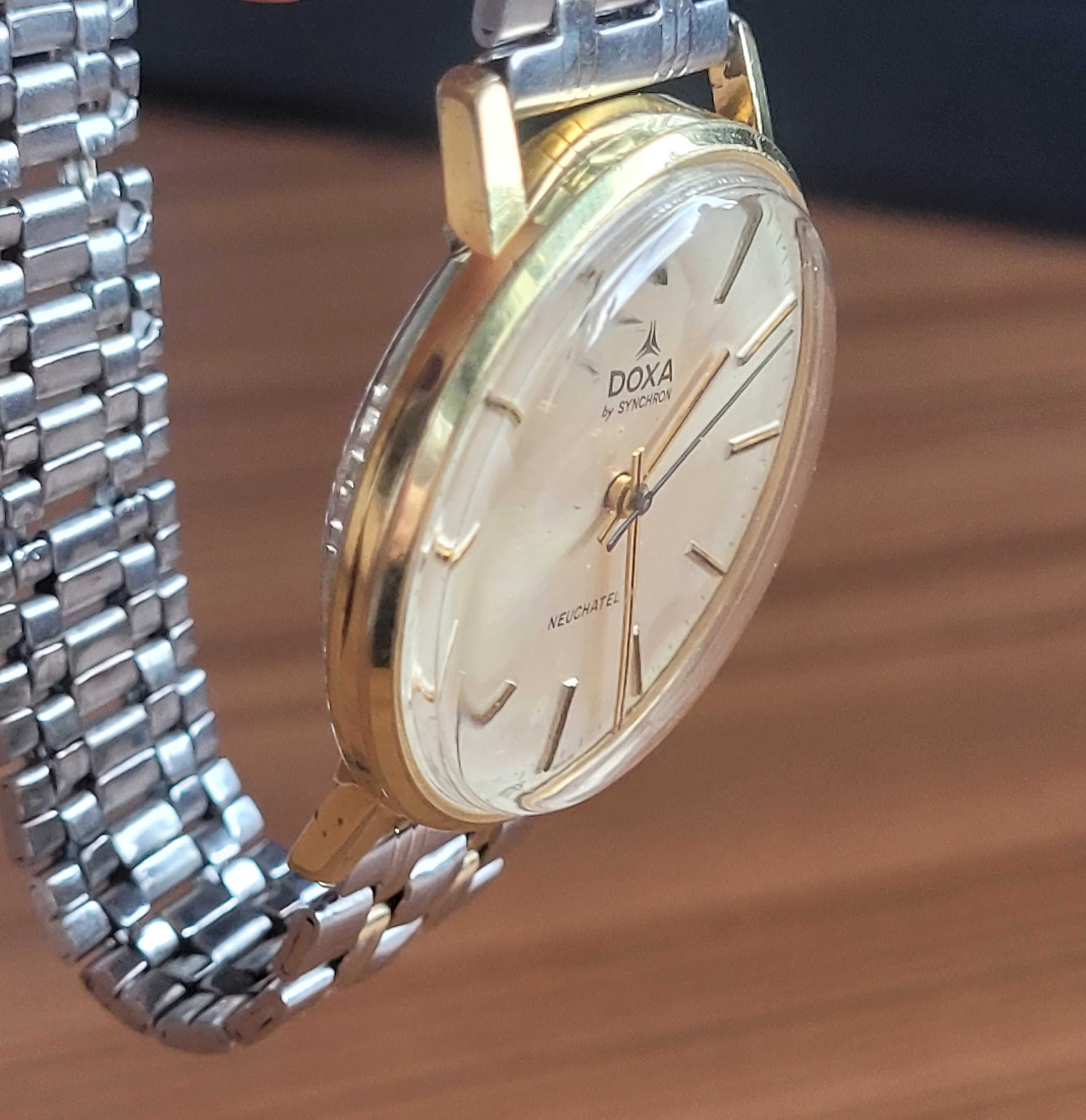DOXA POZŁACANY zegarek lata 70