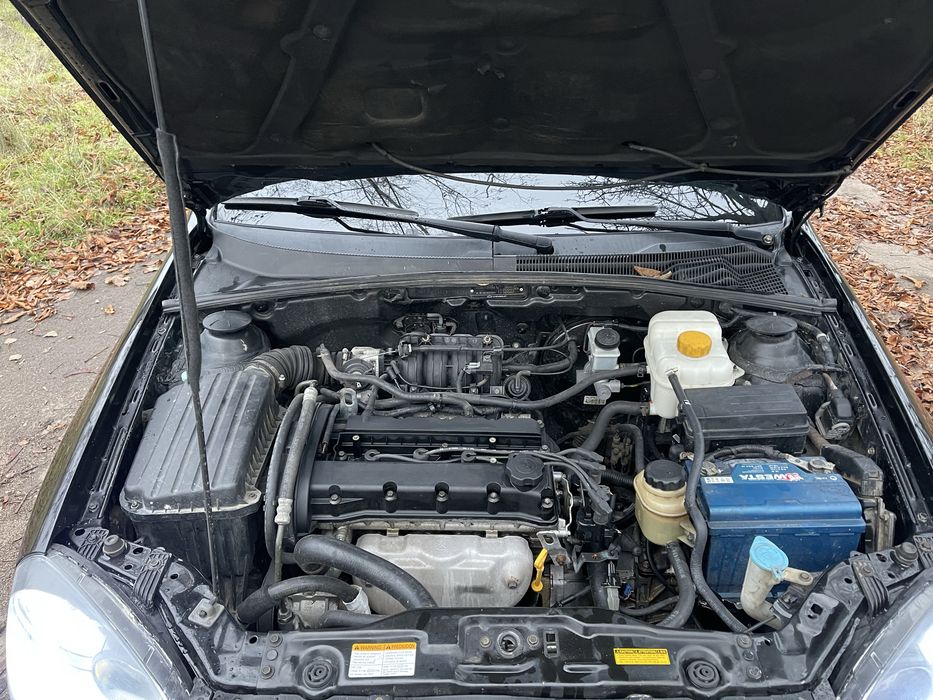 Продам Chevrolet lacetti 1.6 Бензин