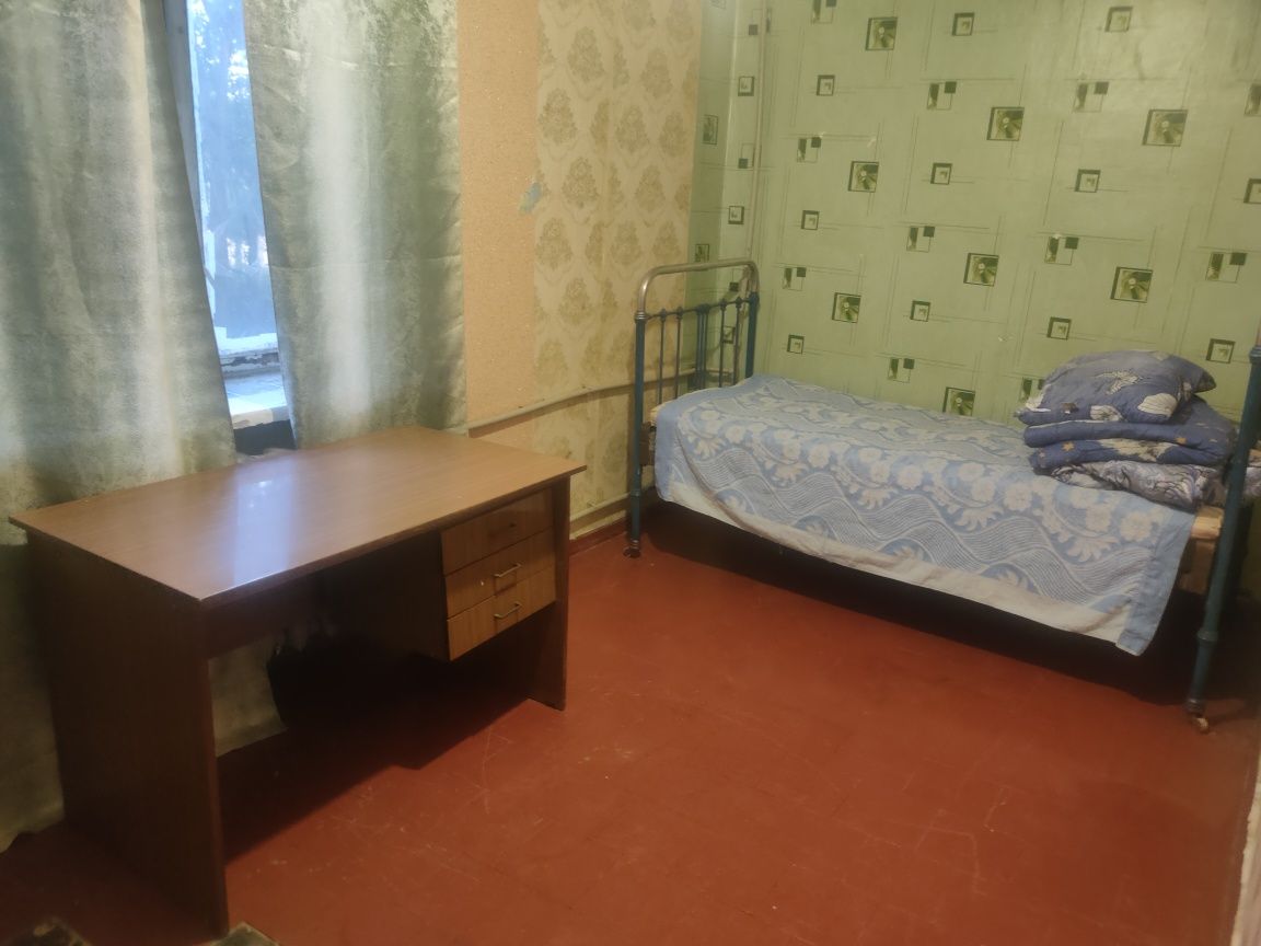 Сдается двухкомнатная квартира ,на 2этэже, в районе ДГМА и автовокзала