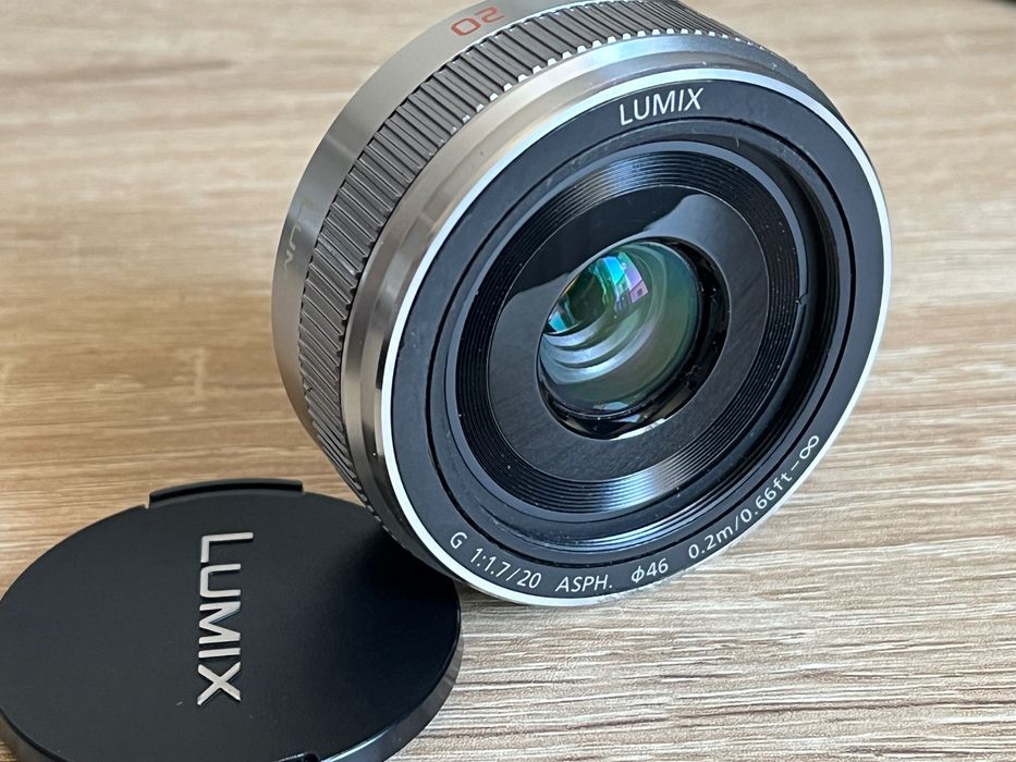 Panasonic Lumix 20mm f/1.7 II - Prateada