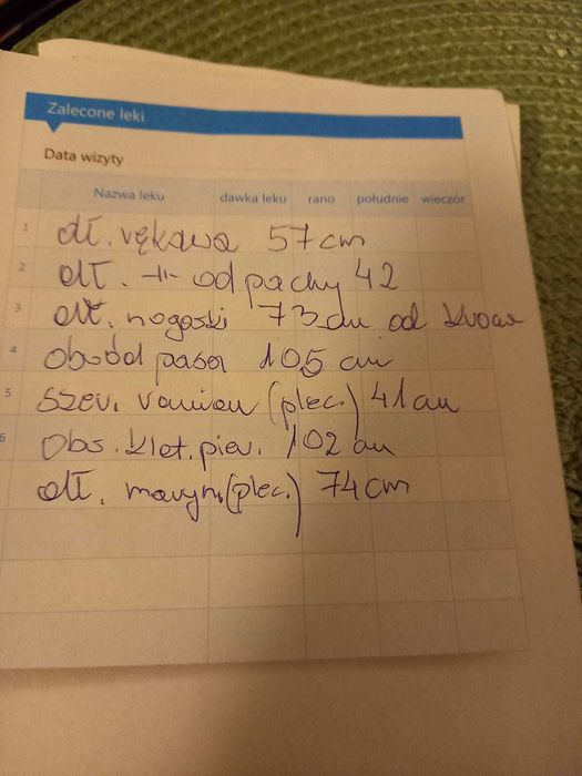 Garnitur damski granatowy prążki 44