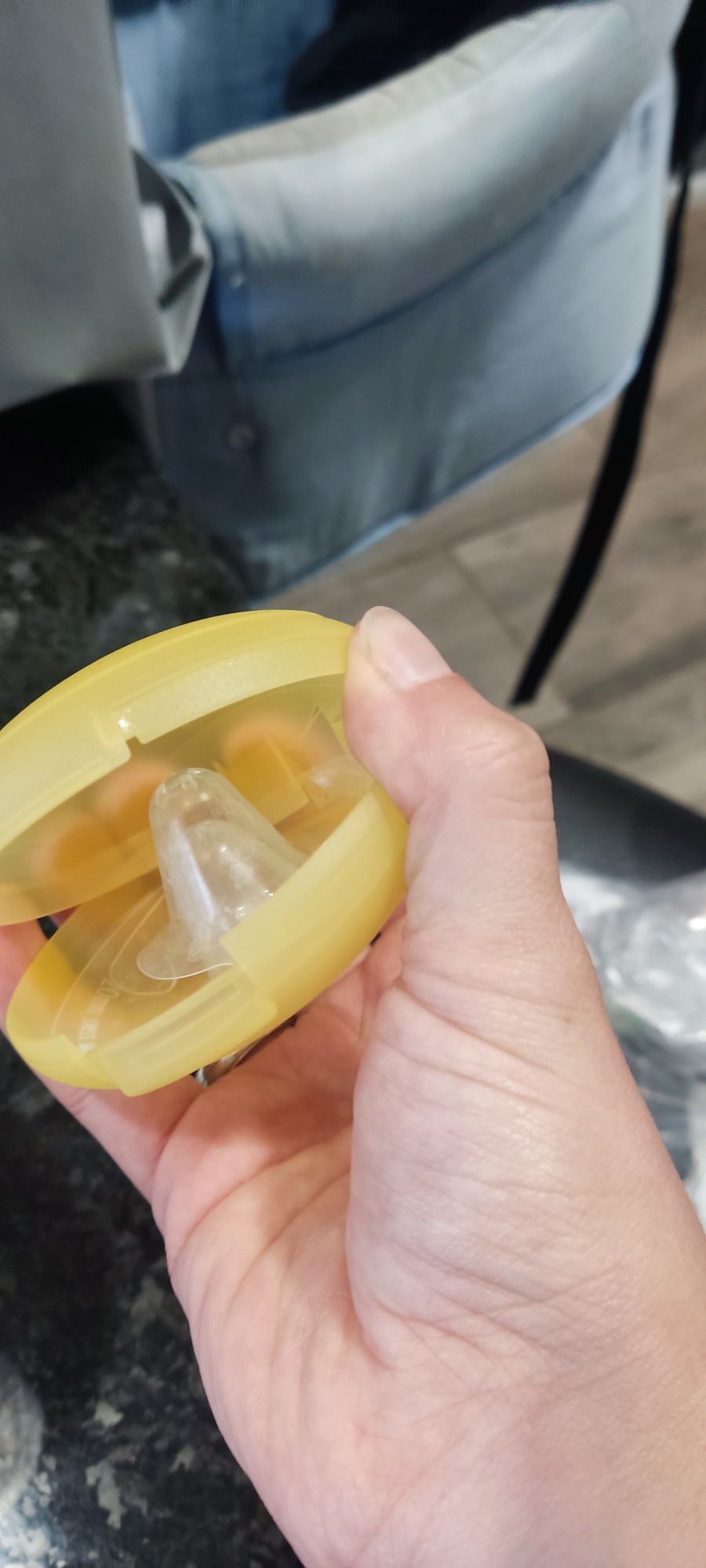 Mamilos silicone medela usados uma vez