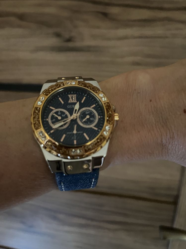 Nowy zegarek GUESS