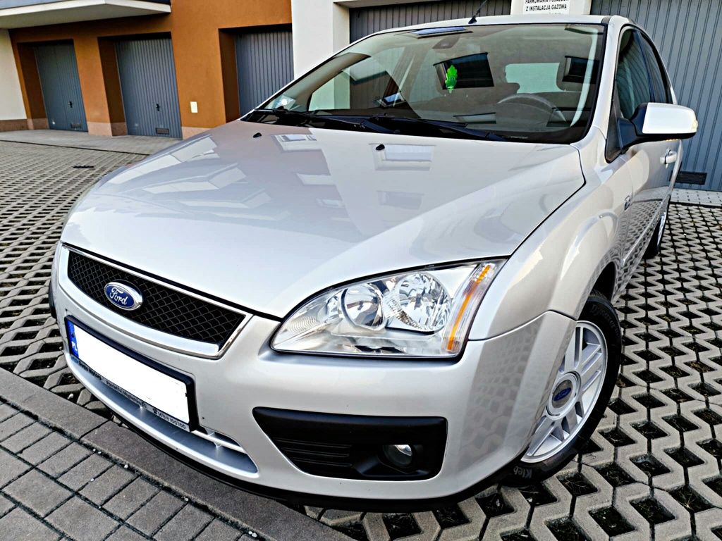 *SREBRNY KRÓL* Śliczny Ford FOCUS GHIA  Klimatronik Tempomat Zobacz