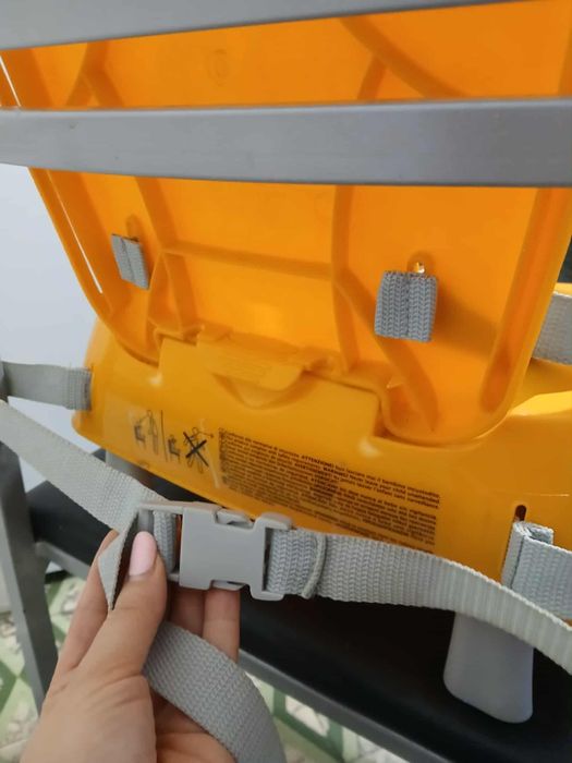 Cadeira de refeição portátil