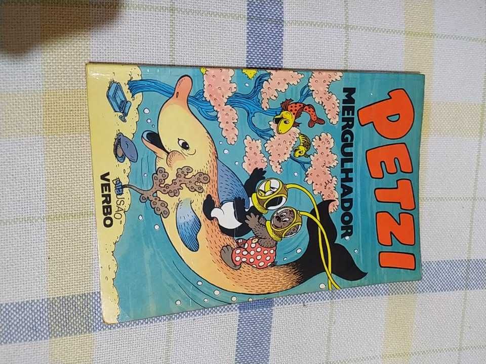 PETZI LIVROS Cada livro 5,00 negociável