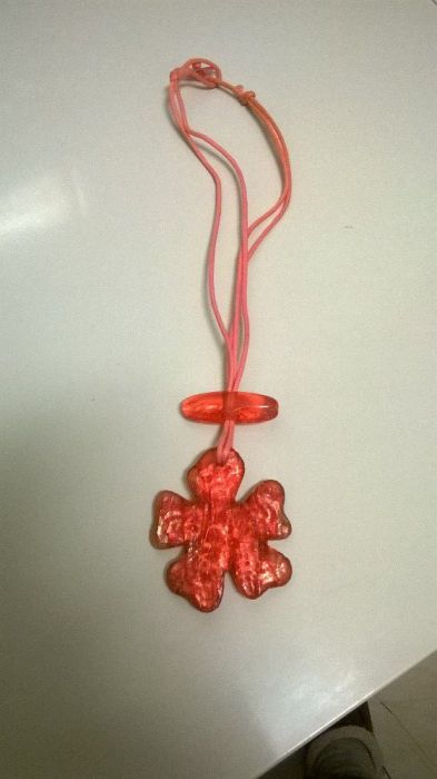 Colar com Rosa NOVO