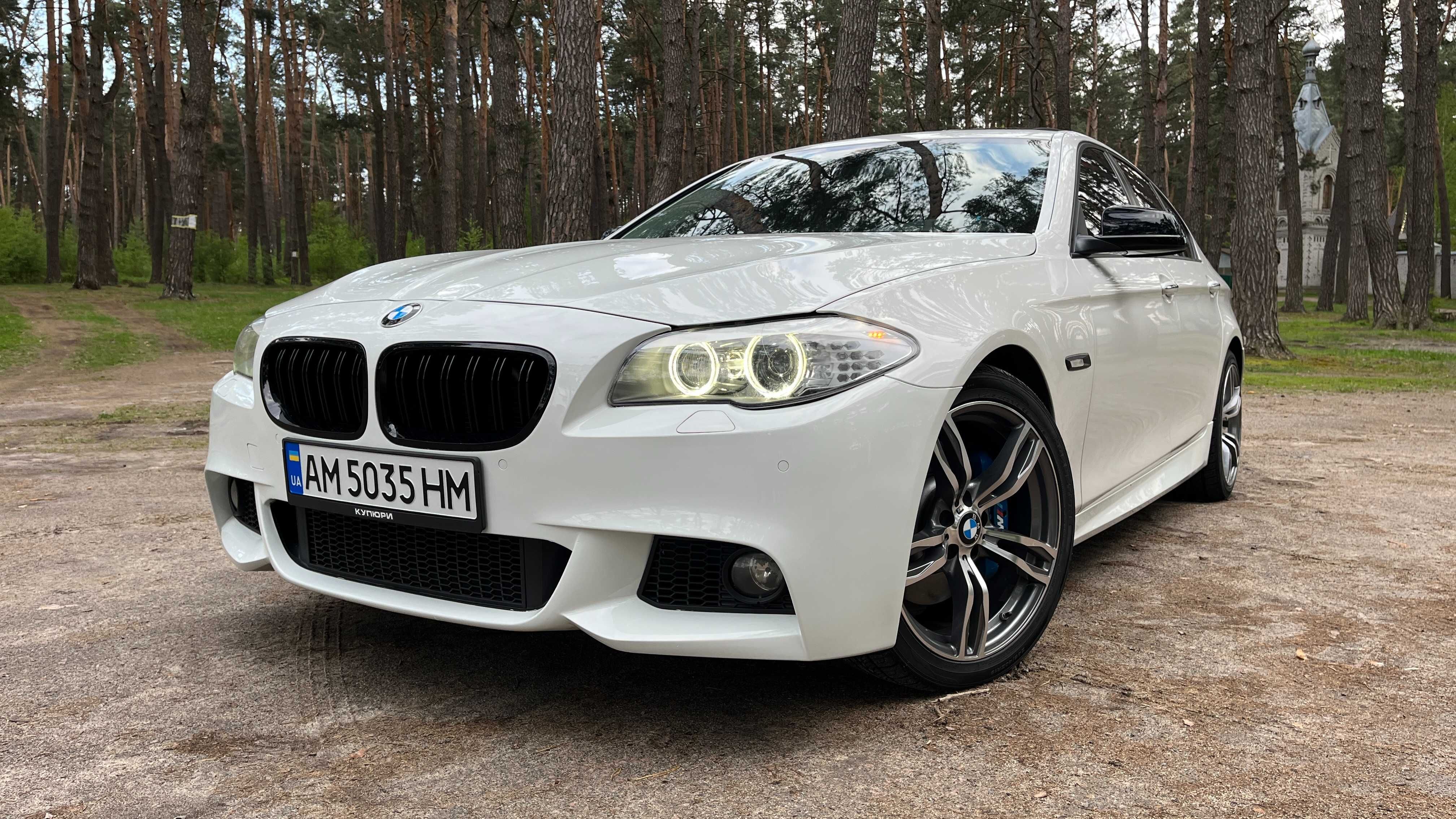 BMW 5 Series 2012 F10 535i (306 к.с.)