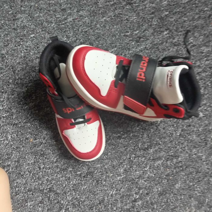 Buty chłopięce jesienne roz 30