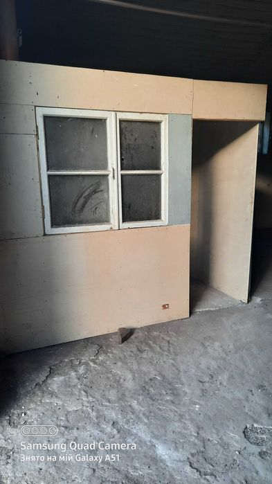 Продам чи Здам складське  приміщення  700 м/кв в місті Прилуки.