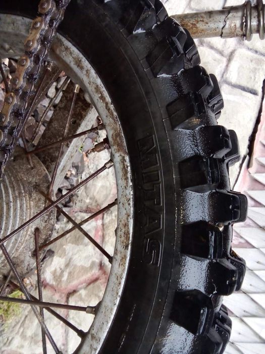 Продам мотоцикл 200куб