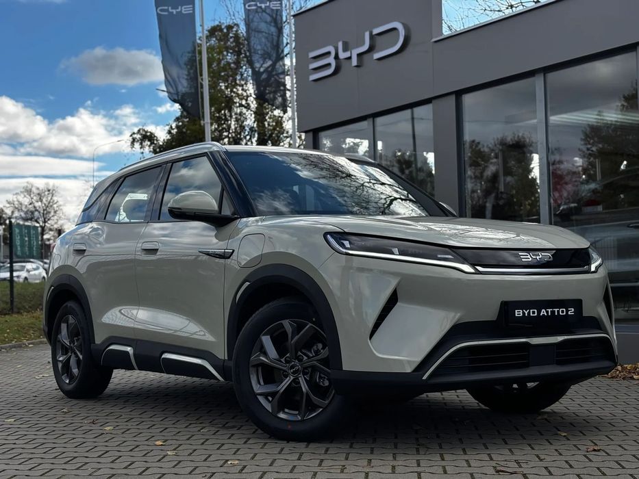 BYD Atto 2 Nowy, stylowy ATTO 2 2025 Active / Panorama dachu / V2L / Hiking Green