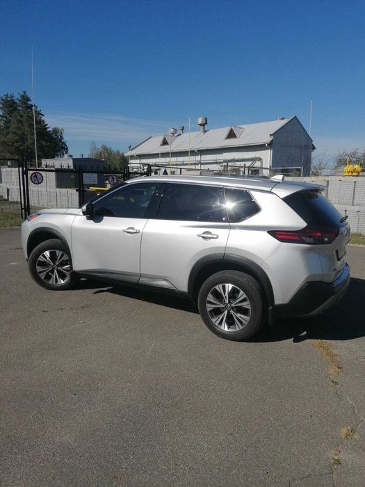 Nissan Rogue SV 2021