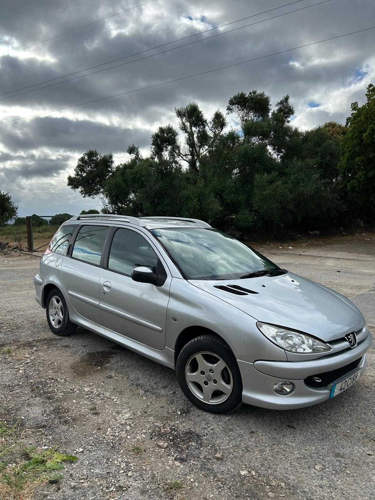 Viatura Peugeot 206 SW