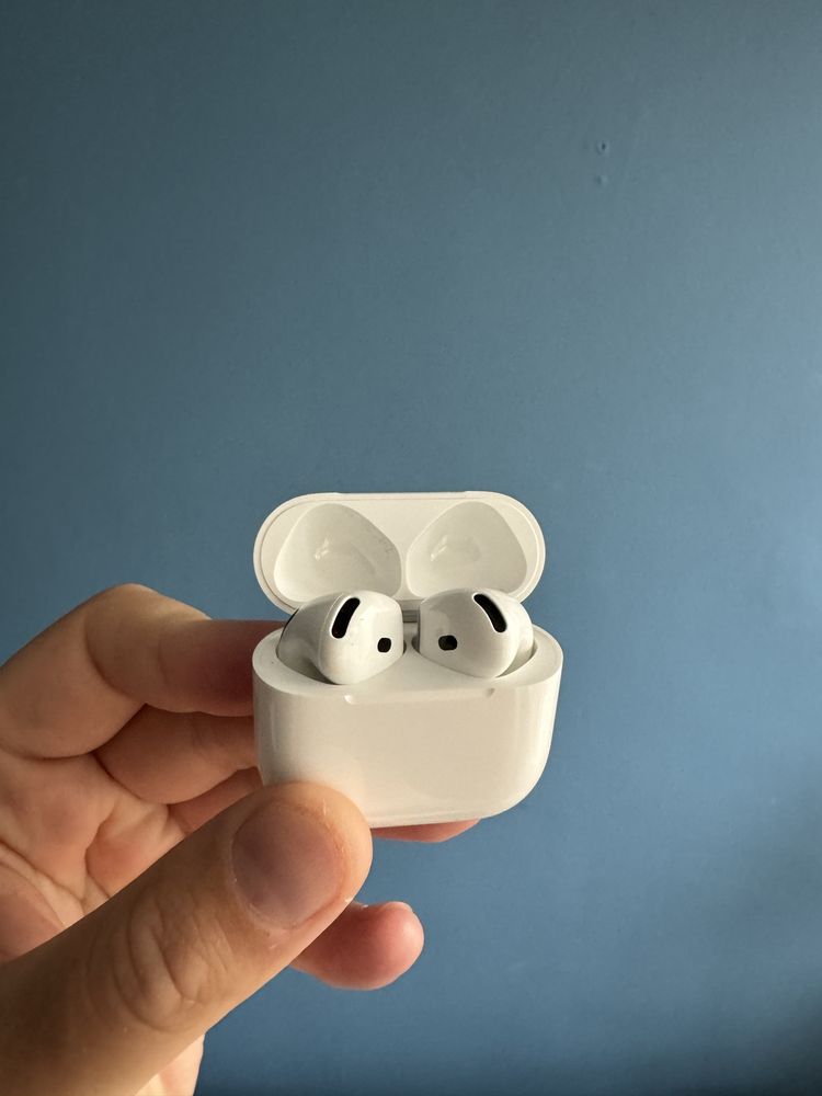 Apple AirPods 4 (model bez ANC)